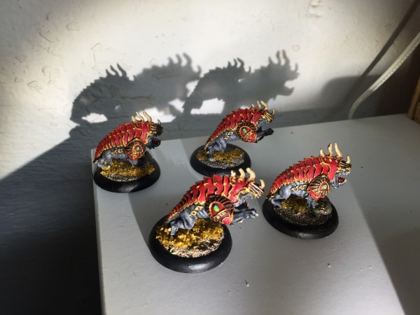 Hordes: Skorne - Reptile Hounds