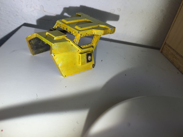 Lucius pattern Warhound titan hovede