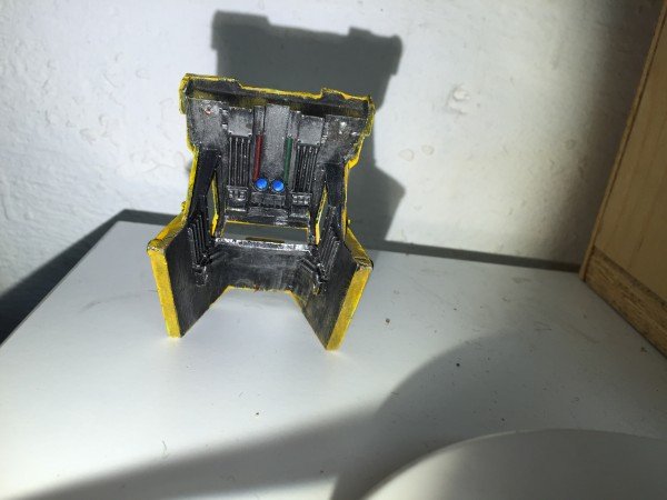 Lucius pattern Warhound titan hovede