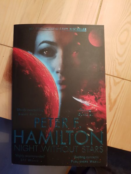 Anden søndag i advent: Peter F. Hamilton - Night Without Stars
