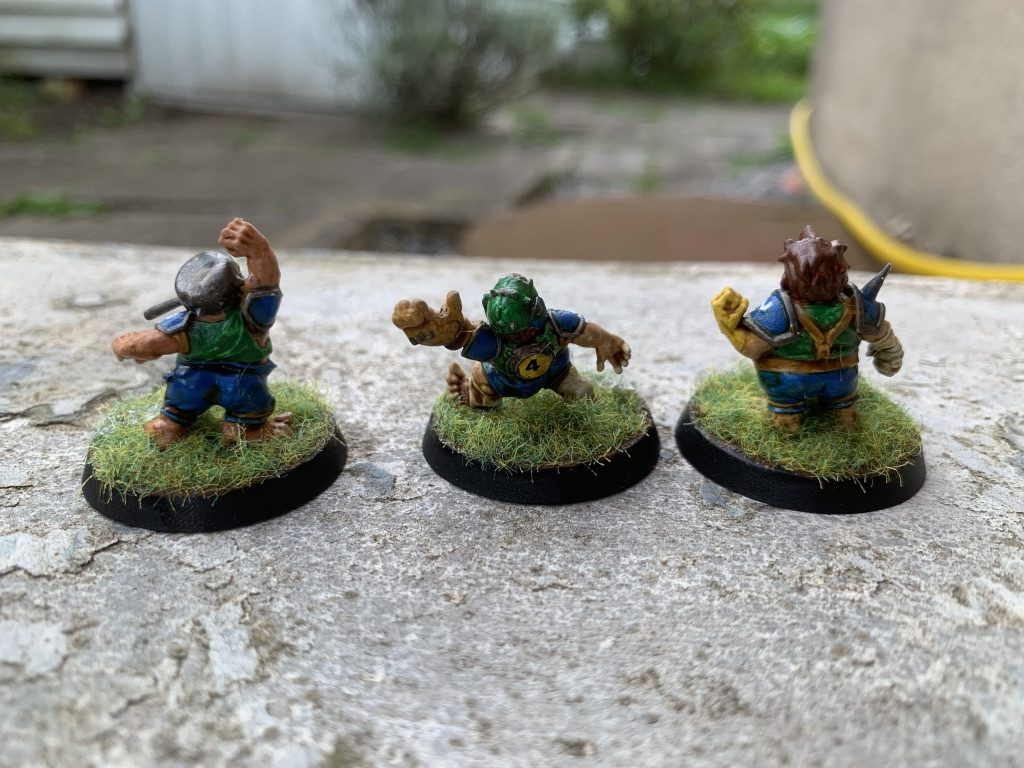 Tre halflings mere til Cloverfield Stompers [Blood Bowl]