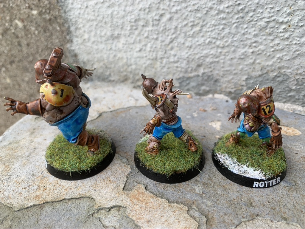 Bloater og rotter x2 - Pradeshynya Postules, Nurgle Rotters [Blood Bowl]