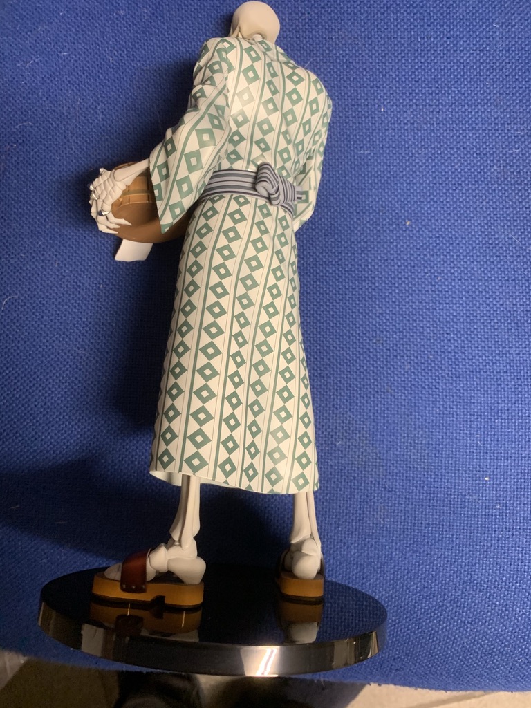 Overlord - Ainz og Albedo i yukata onsen outfits færdige figurer