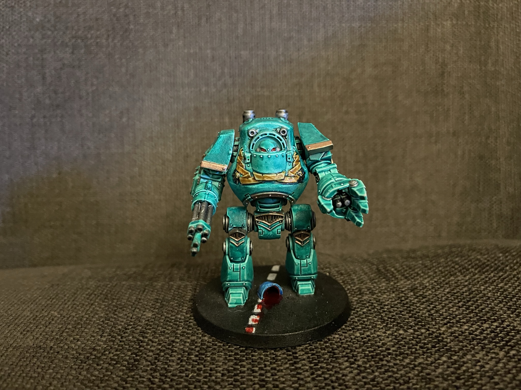 Sons of Horus Contemptor Dreadnought