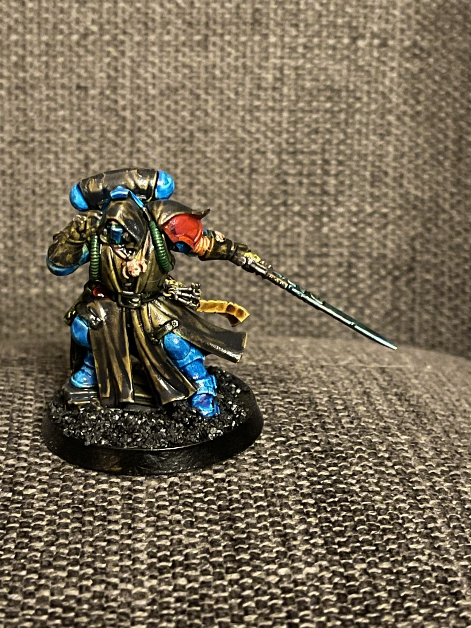 Blood Angels Space Marine Primaris Librarian in Phobos Armour[40k]